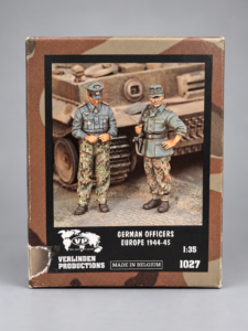 Verlinden Productions 1027 German Officers 1:35 figure set with sealed contents and unsealed box