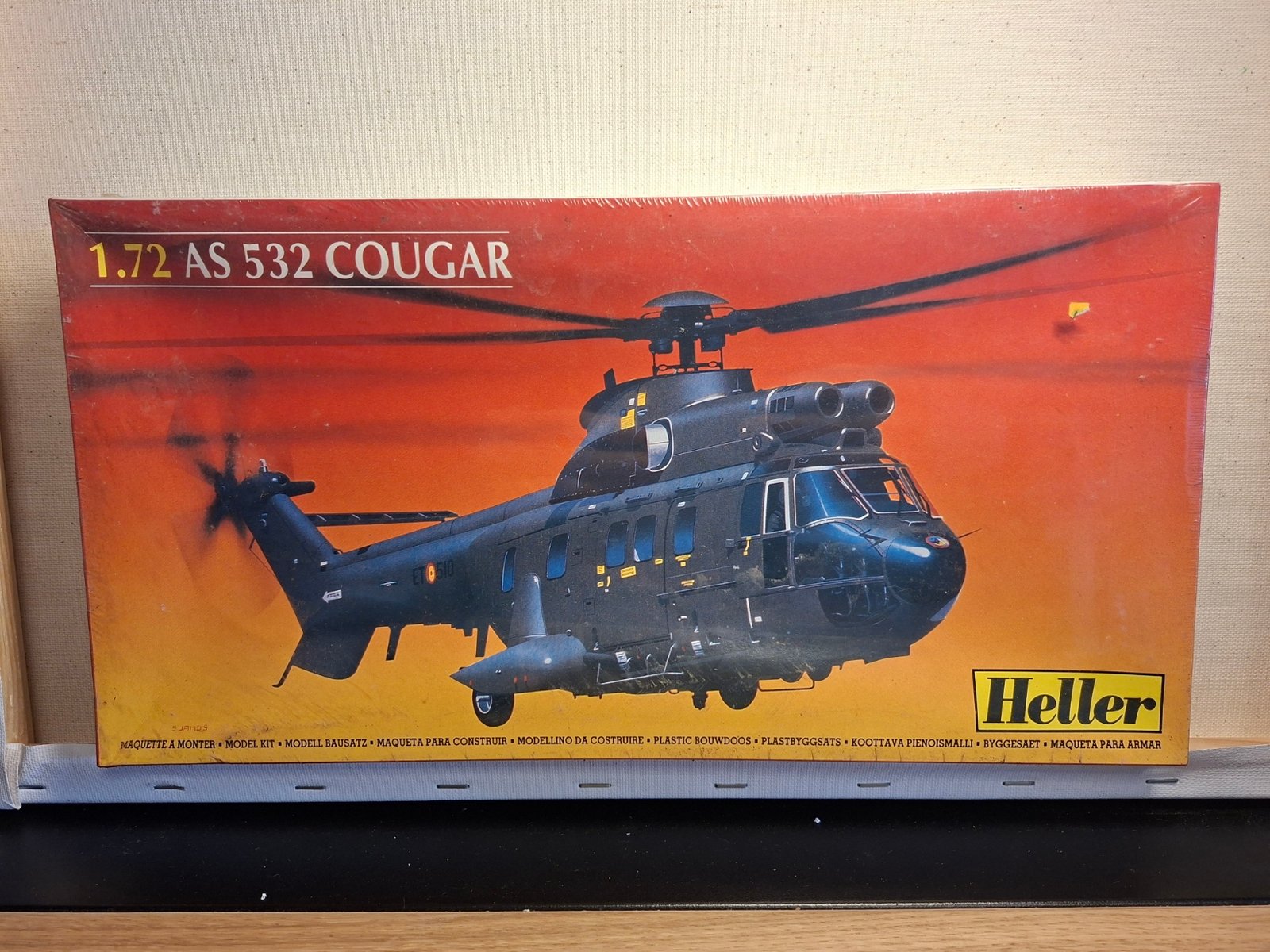 Heller 80365 AS 532 Cougar 1:72 Model Kit | Dreamhubby