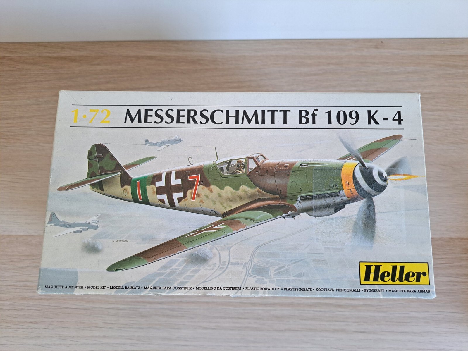 Heller 80229 Messerschmitt Bf 109 K-4 1:72 scale model kit box