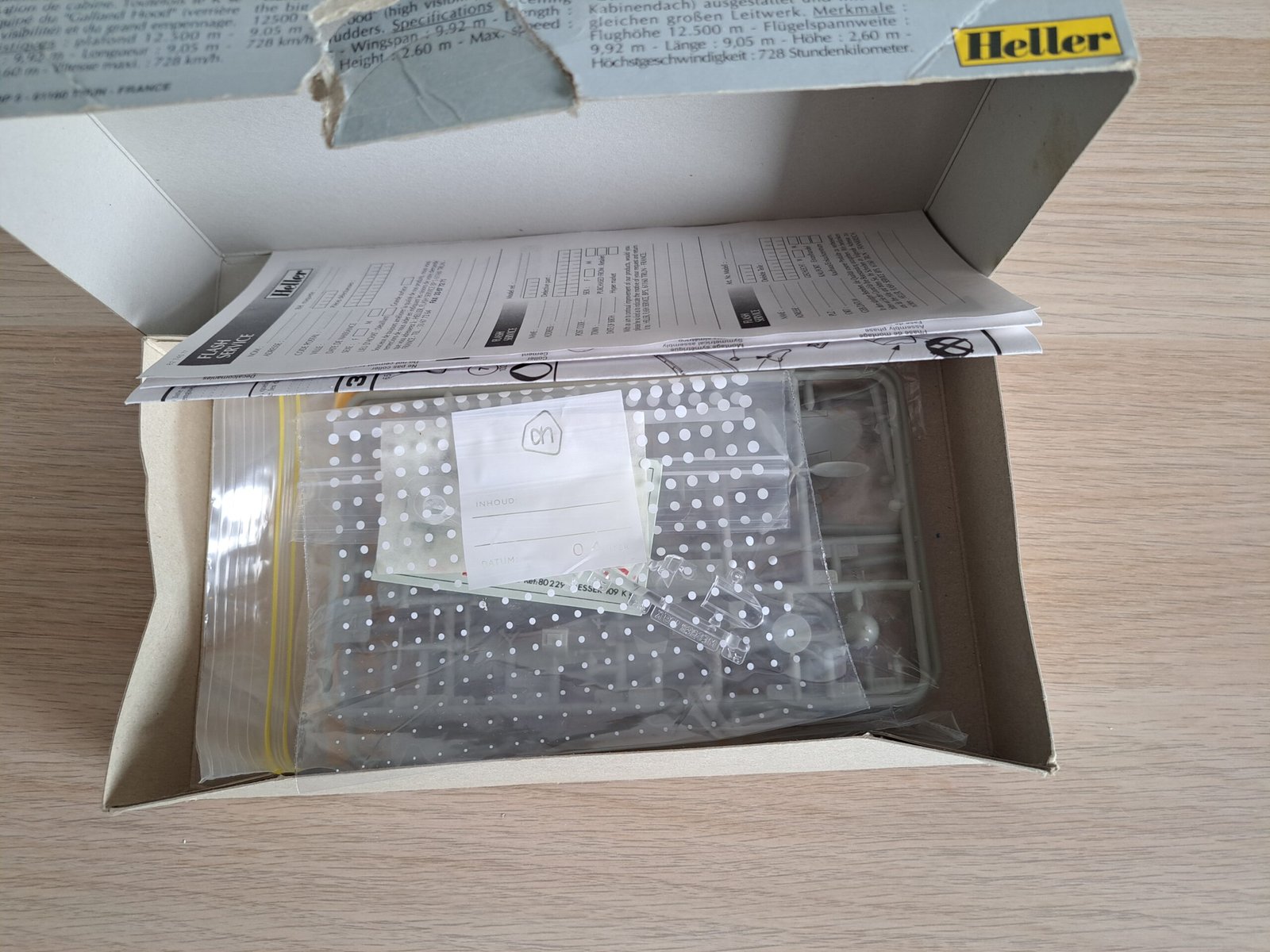 Heller 80229 Messerschmitt Bf 109 K-4 1:72 scale model kit box