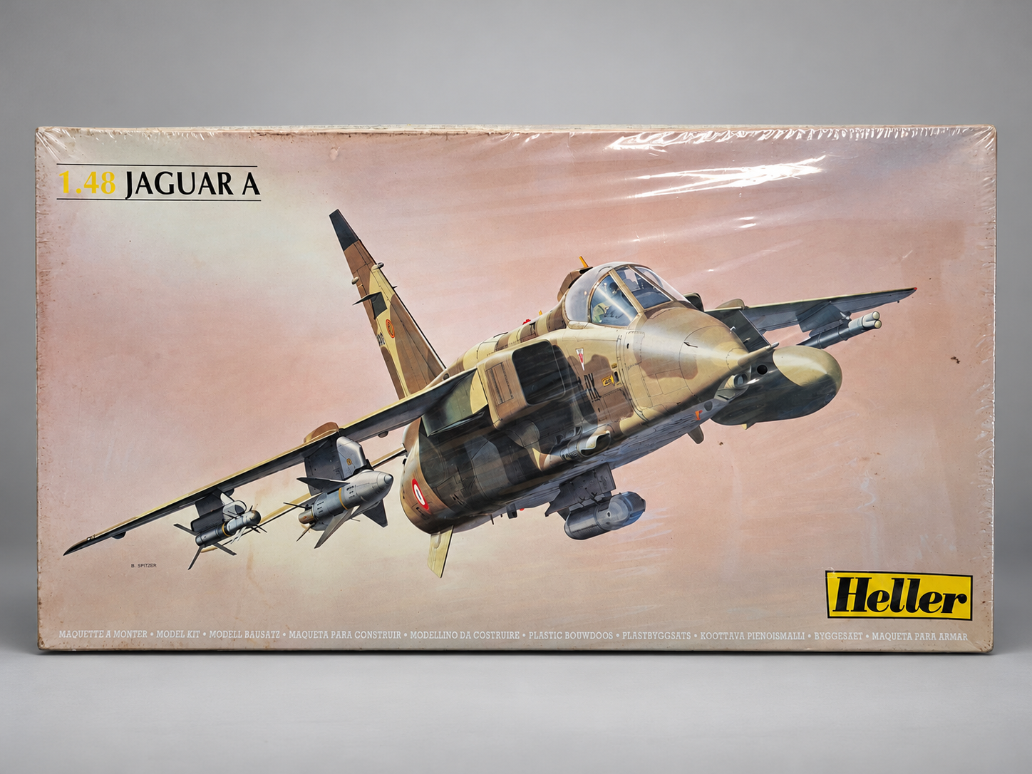 Heller 80428 SEPECAT Jaguar A military aircraft model kit in 1:48 scale, sealed box